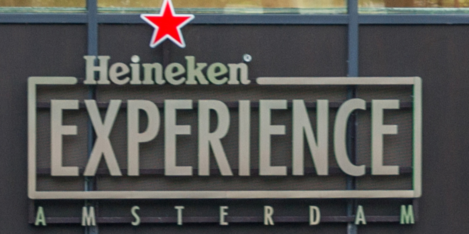 heineken-eingangsschild